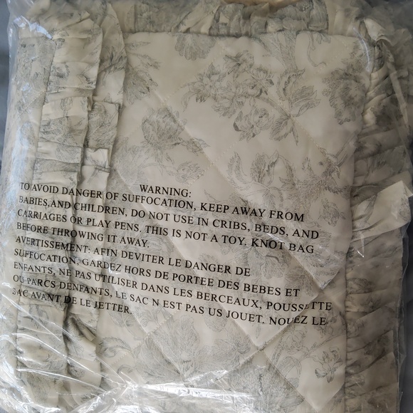 **1 Left**Selkie The Austen Pillow Purse - Picture 9 of 16